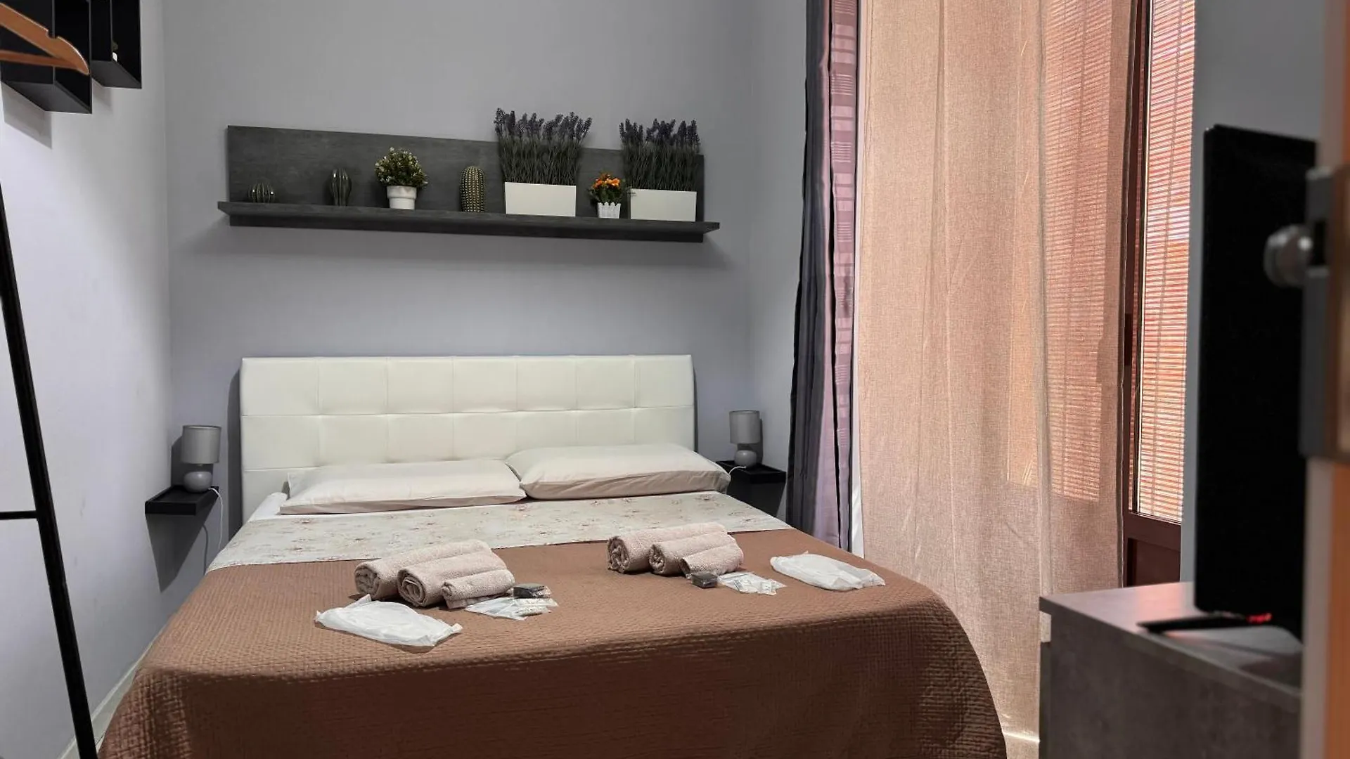 Апартаменты Caronda Etnea House Катания Италия